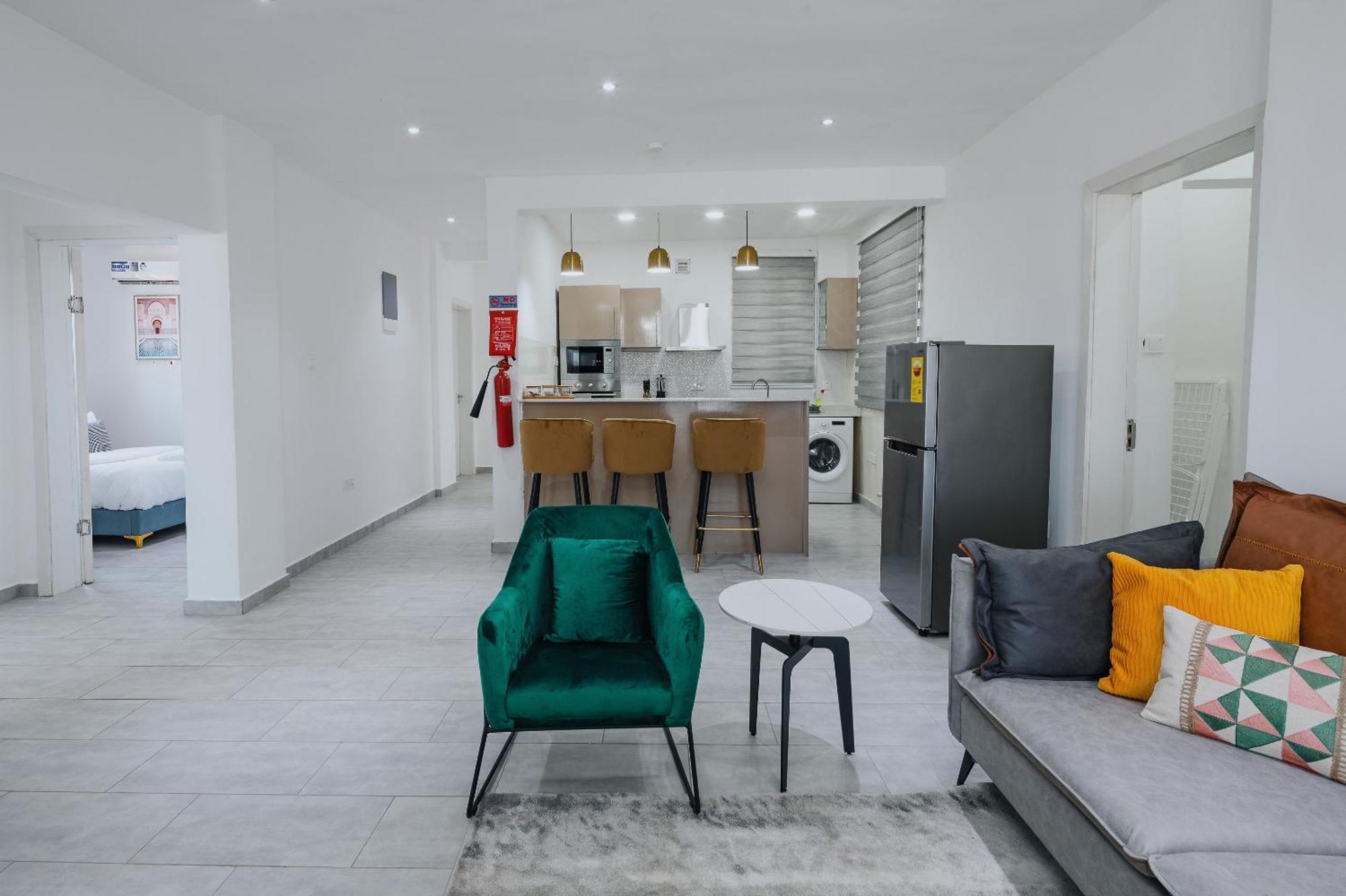 The Avery Apartments At Odomaa Place B, East Airport Akkra Exterior foto