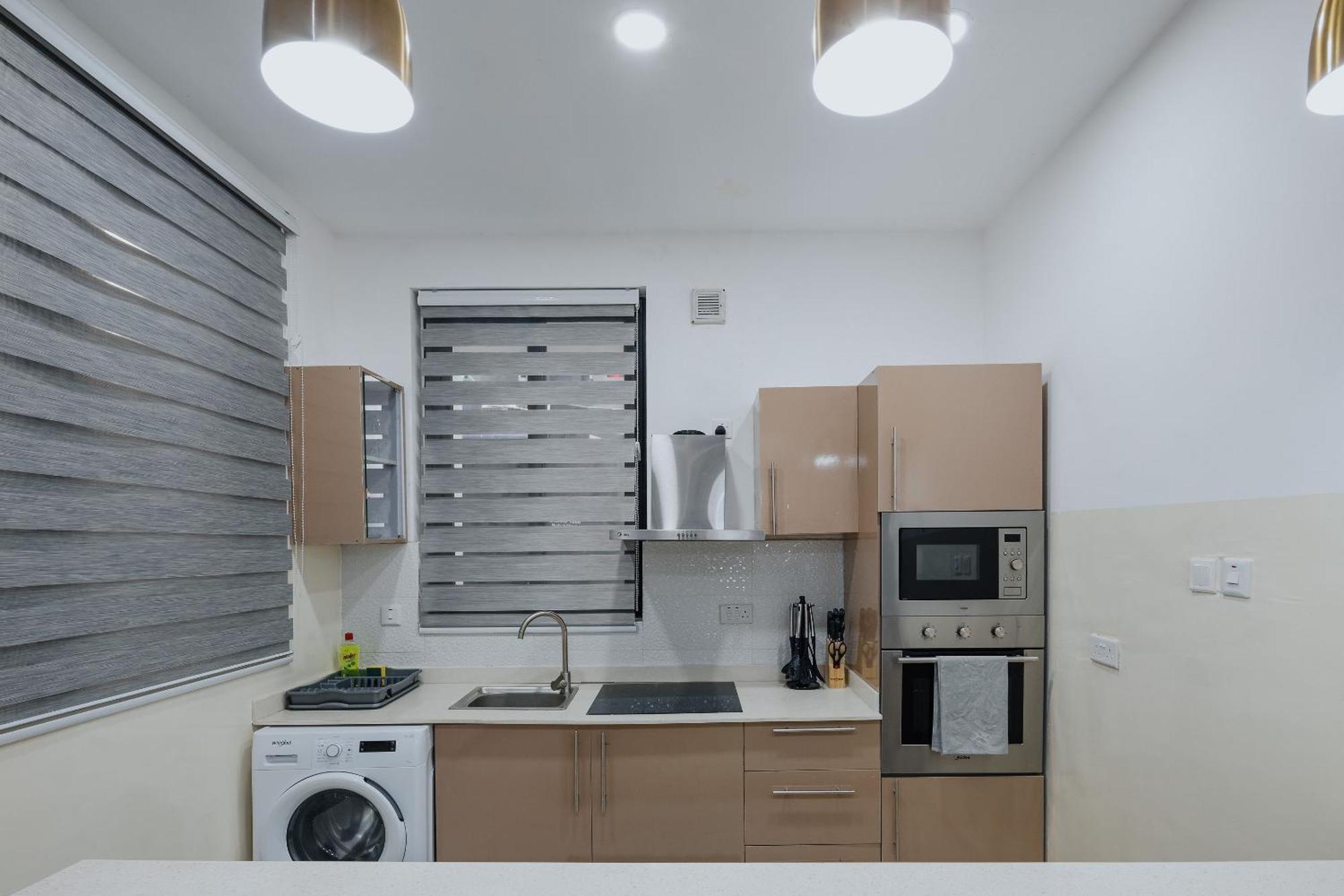 The Avery Apartments At Odomaa Place B, East Airport Akkra Exterior foto